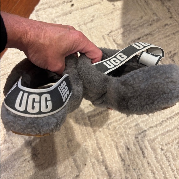 UGG Shearling Slippers women’s grey size 9 - Picture 4 of 4